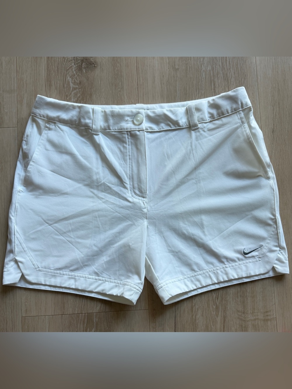 Nike White Juniors Athletic Tennis/Golf Shorts Size XL